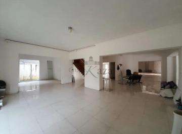 Comercial · 853m² · 1 Quarto · 20 Vagas · Casa Comercial - Jardim América - 980m².