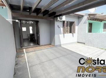 Casa · 87m² · 2 Quartos · 1 Vaga · Casa Geminada Próximo do Mar em Tramandaí