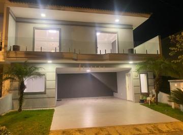 Casa · 225m² · 3 Quartos · 4 Vagas · Casa à venda em Sorocaba, Parque Residencial Villa dos Inglezes, com 3 suítes, com 225 m²