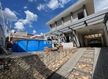 Casa · 301m² · 4 Quartos · 6 Vagas · Casa - Sobrado com 4 Quartos à Venda, Vila Hortência - Sorocaba
