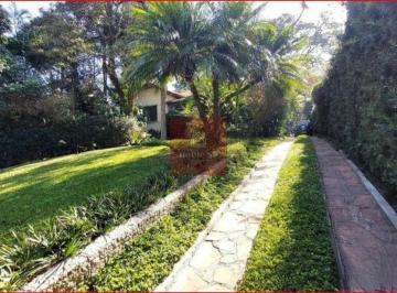 Casa · 580m² · 4 Quartos · 6 Vagas · Rara oportunidade.  Um Refúgio Particular no Coração da Vila Olímpia