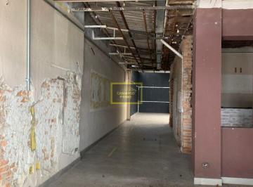 Comercial · 193m² · Casa Comercial Para Locação na Eugênio de Medeiros