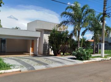 Casa · 331m² · 3 Quartos · 4 Vagas · Casa à Venda - Condomínio Roses Garden | Anápolis - GO