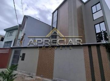 Foto 02 · Excelente apartamento com acabamento em porcelanato de primeira linha em localização privilegiada c