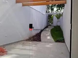 Casa · 190m² · 3 Quartos · 2 Vagas · Sobrado em Vila Guiomar