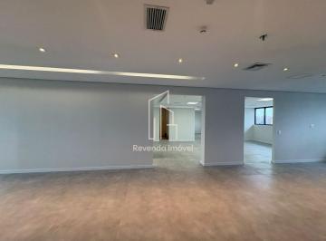 Comercial · 397m² · 7 Vagas · Aluguel de Galpão Comercial de 397m² com 4 Banheiros e 7 Vagas na Várzea da Barra Funda - São Paulo-