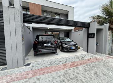Casa · 94m² · 3 Quartos · 2 Vagas · AMERICAN VILLAGE - GEMINADOS COM 3 QUARTOS, SENDO 1 SUÍTE NO AMÉRICA