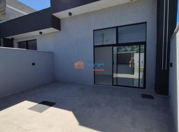 Casa · 2 Quartos · 2 Vagas · Lar Aconchegante: Suíte, Semi-Suíte e Espaço para Viver!