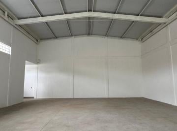 Imagem 1 · Galpão comercial disponível para locação na Vila Brasília em Aparecida de Goiânia-Go