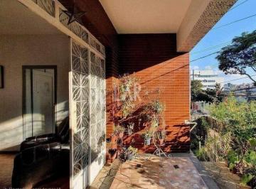 Casa · 217m² · 4 Quartos · 2 Vagas · Casa à venda, 4 quartos, 2 vagas, Sagrada Família - Belo Horizonte/MG