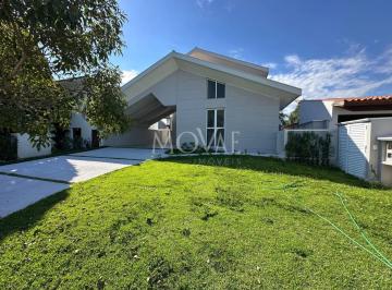 Casa · 327m² · 4 Quartos · 2 Vagas · Casa de Alto Padrão com 3 Suítes, Piscina e Hidromassagem | Esplanada do Sol