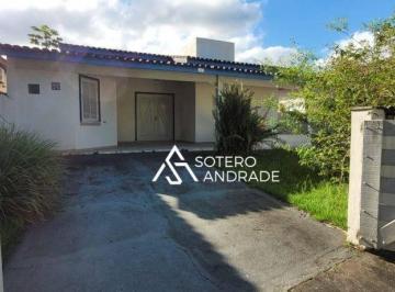a802ee6511c166c4420cf7c93bde0d7e3f60812b · Casa dentro do Portal Patrimonium na praia Massaguaçu
