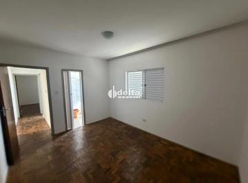 Apartamento · 89m² · 3 Quartos · 1 Vaga · Apartamento com 3 quarto sendo 1 suíte disponível para locação no bairro Osvaldo Resende em Uberlând