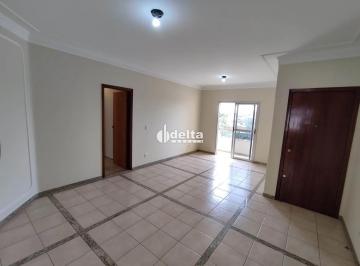 Apartamento · 116m² · 4 Quartos · 2 Vagas · Apartamento com 4 quarto sendo 1 suíte, disponível para locação no bairro Brasil em Uberlândia-MG