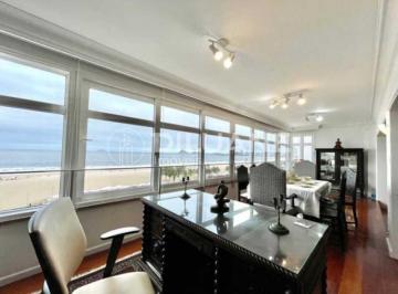 Apartamento · 265m² · 3 Quartos · 1 Vaga · Av. Atlântica - Posto 3 | 236 m² | Frente mar | Andar alto | 3 quartos (1 suíte)