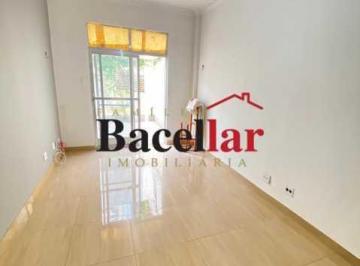 Apartamento · 67m² · 2 Quartos · Apartamento : Térreo / Residencial / Tijuca