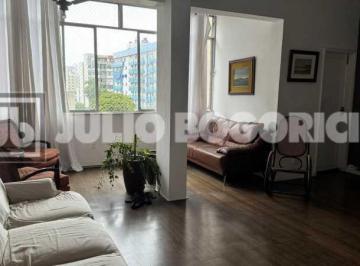 Apartamento · 109m² · 3 Quartos · 1 Vaga · Desocupado, indevassável, 109m² no IPTU, próximo a Cobal, 02 salas, 03 quartos (