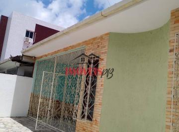 Casa · 275m² · 3 Quartos · Casa solta no Jose Américo com 3 quartos e ótima localização