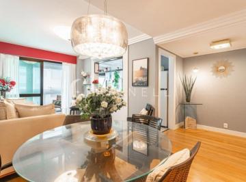 12677-20260318135831_zap.jpg · Excelente apartamento reformado e decorado no quadrilátero de Ipanema.