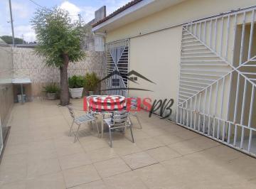 Casa · 200m² · 3 Quartos · Casa no bairro do Valentina bem localizada com 3 quarto sendo 2 suítes.