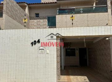 Casa · 2 Quartos · 2 Vagas · Casa na Praia de Carapibus com 2 suítes com sacada vista mar.