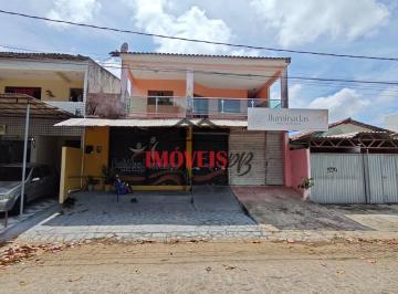 Casa · 3 Quartos · 2 Vagas · Casa na principal do Valentina muito bem localizada com 3 quartos e 1 suíte