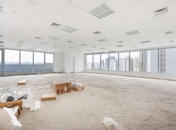 Comercial · 192m² · 5 Quartos · 5 Vagas · Sala comercial na Rua Guaraiúva, N. 135 - 17° andar conjunto 172 • 192 m²