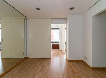 Comercial · 35m² · Sala comercial na Rua Francisco Leitão, N. 469 - 710 • 35 m²