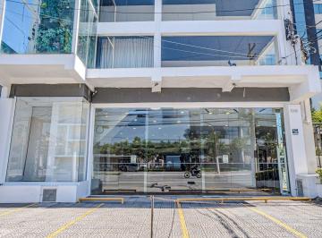 Comercial · 1250m² · 4 Vagas · Prédio comercial na Avenida General Ataliba Leonel, N. 1189 • 1250 m²