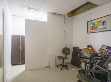 Comercial · 35m² · Loja em galeria na Rua Arlindo Colaço, N. 98 - Salão 07 • 35 m²