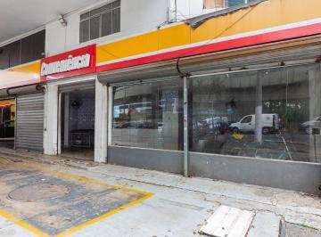 Comercial · 200m² · 8 Vagas · Terreno na Avenida Tiradentes, N. 1088 • 200 m²