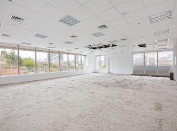 Comercial · 171m² · 5 Quartos · 5 Vagas · Sala comercial na Rua Guaraiúva, N. 135 - 2º andar conjunto 21 • 171 m²