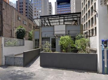 Comercial · 907m² · 8 Vagas · Loja na Rua do Rocio, N. 250 • 907 m²