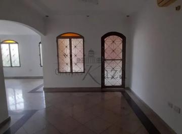 Casa · 300m² · 3 Quartos · 3 Vagas · Oportunidade - Casa com Edícula Assobradada - Jardim Satélite  - 3 Dormitórios - 350m² - Estuda Perm
