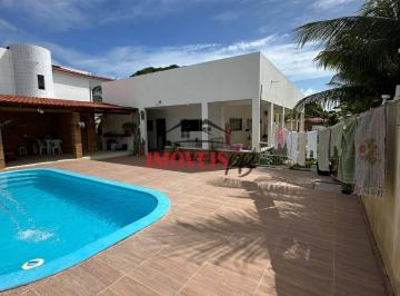 Casa · 450m² · 3 Quartos · 8 Vagas · Belíssima casa na Praia do Amor, com excelente localização, super arejada.