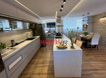 Apartamento · 123m² · 4 Quartos · 2 Vagas · Apartamento na Orla de Cabo Banco com 4 quartos sendo 2 suítes, beira Mar.