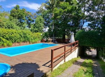 Rural · 450m² · Sítio com benfeitorias vaiadas ,árvores frutíferas ,Piscina, quadra poliesportiva