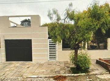 Casa · 199m² · 3 Quartos · 2 Vagas · Casa no Bairro São Luiz