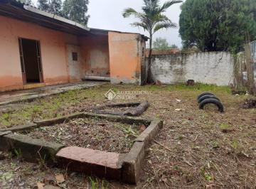 Casa · 144m² · 2 Quartos · Amplo terreno, de 390 metros quadrados de área total, com duas casas, em Cachoeirinha