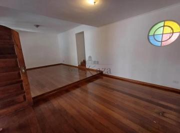 Casa · 250m² · 4 Quartos · 3 Vagas · Oportunidade - Casa Sobrado - Jardim das Industrias - 4 Dormitórios - 240m².