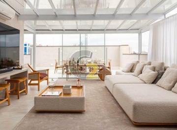 Apartamento · 200m² · 2 Quartos · 3 Vagas · Cobertura á venda na Pompéia, 2 suítes, 3 vagas de garagem.