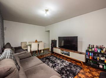 c2dae2a7-307b-4336-a807-d9bcd66f9e3d · Aconchegante casa para venda em Vila Buenos Aires com 3 quartos, sendo 1 suíte, 160m²