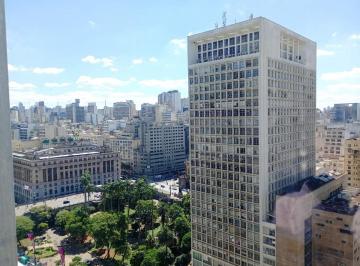 917f48f3-302d-417f-9848-bb5da7b413f3 · Elegante conjunto comercial para venda em Centro, 270m²