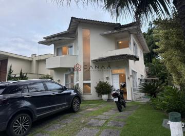 Casa · 400m² · 4 Quartos · 2 Vagas · Refúgio com Suítes Privativas e com acesso ao Bosque -Angra dos Reis