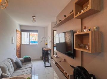 Apartamento · 46m² · 2 Quartos · Apartamento seminovo no Parque Peruche de 46 m², 2 quartos. 1 banheiro,  no primeiro andar.