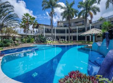 Casa · 1298m² · 5 Quartos · 10 Vagas · Sobrado estilo colonial no Aldeia do Vale