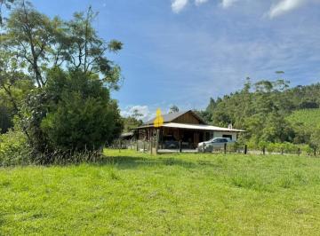 Rural · 2700m² · 2 Quartos · 2 Vagas · Sítio à venda no bairro Liberdade - Benedito Novo/SC