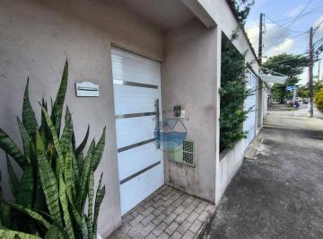 809da13f898465b1ddd5a11ec1b0646b560dadc2 · Casa muito espaçosa com quintal enorme e com vários construções podendo ter uma atividade comercial