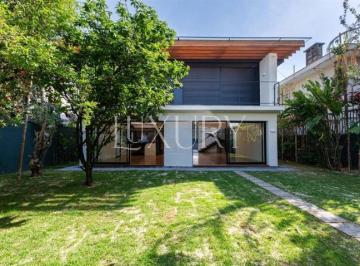 1 · Casa com 420 m², 4 quartos sendo 4 suítes à venda no bairro Alto de Pinheiros.