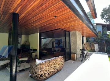 Imagem do Imóvel · Ubatuba, Itamambuca - Linda casa a 50 metros do mar, com 03 suítes.
